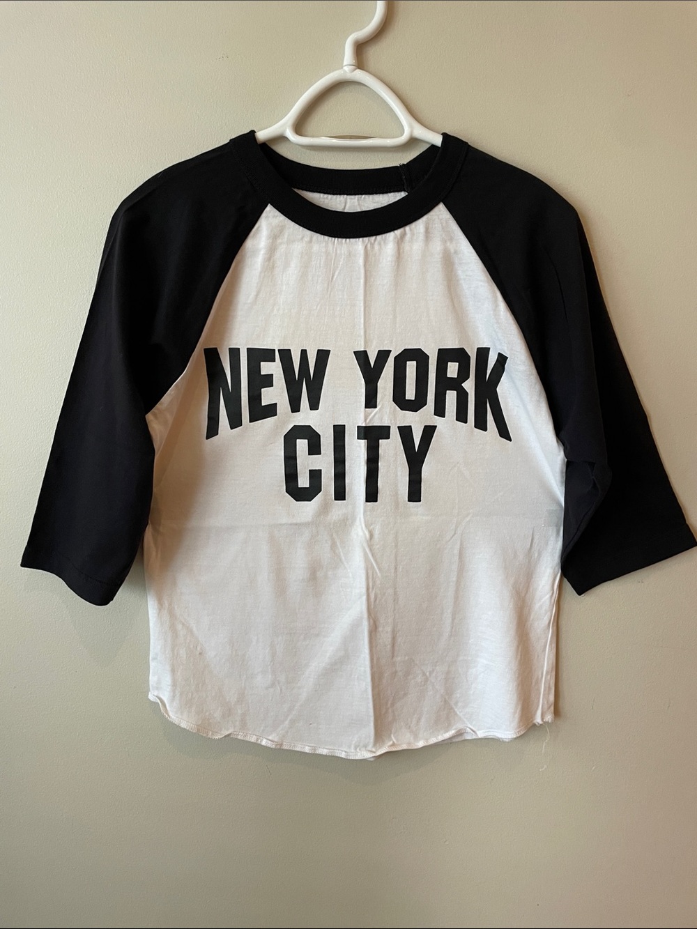 New York City Black & White Raglan TEE